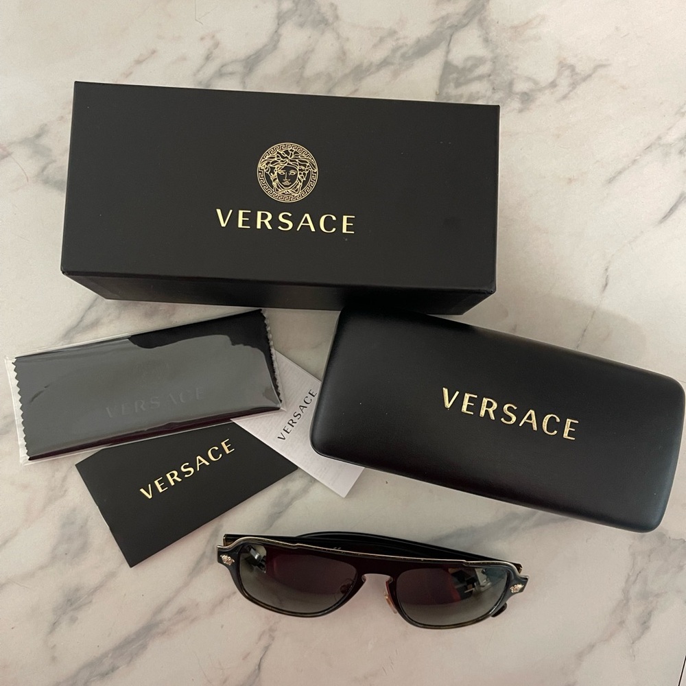 VERSACE SUNGLASSES